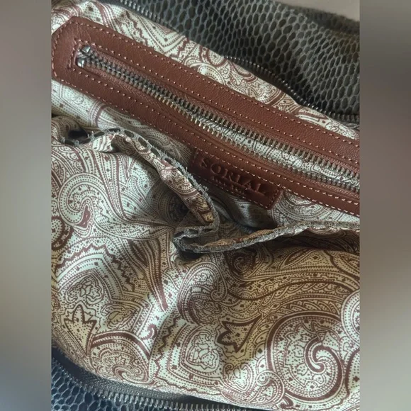 Sorial Slate Gray Tote Bag - Picture 7 of 9